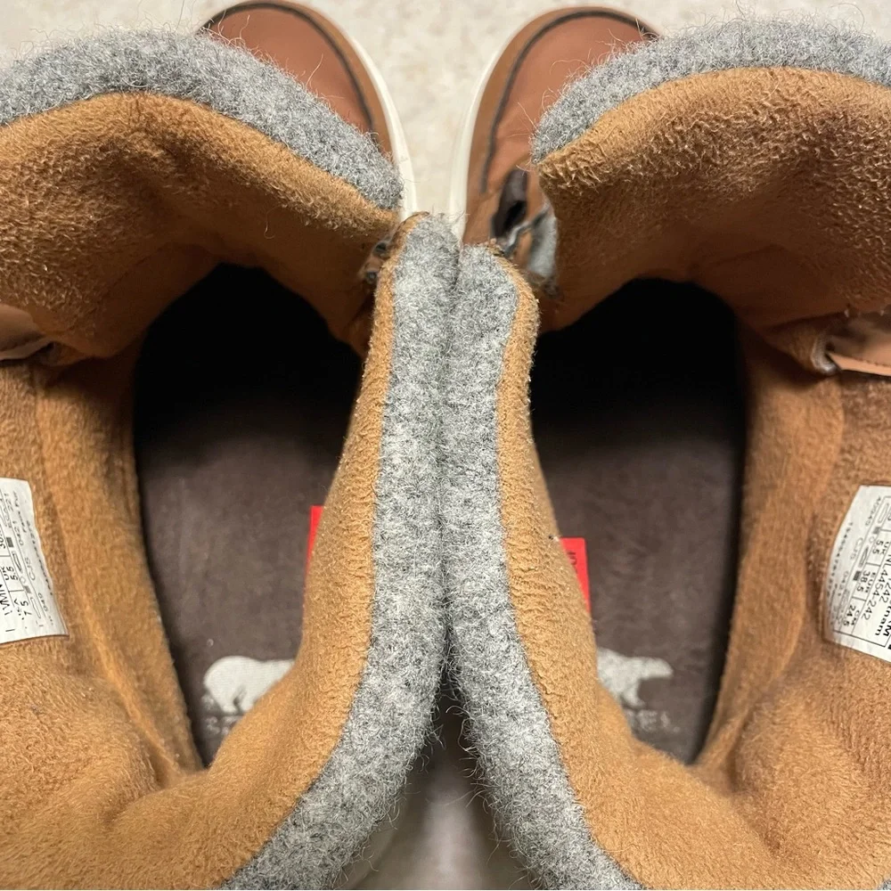 SOREL Women’s Explorer II Carnivel Felt Boot Waterproof Camel Gray Winter Snow